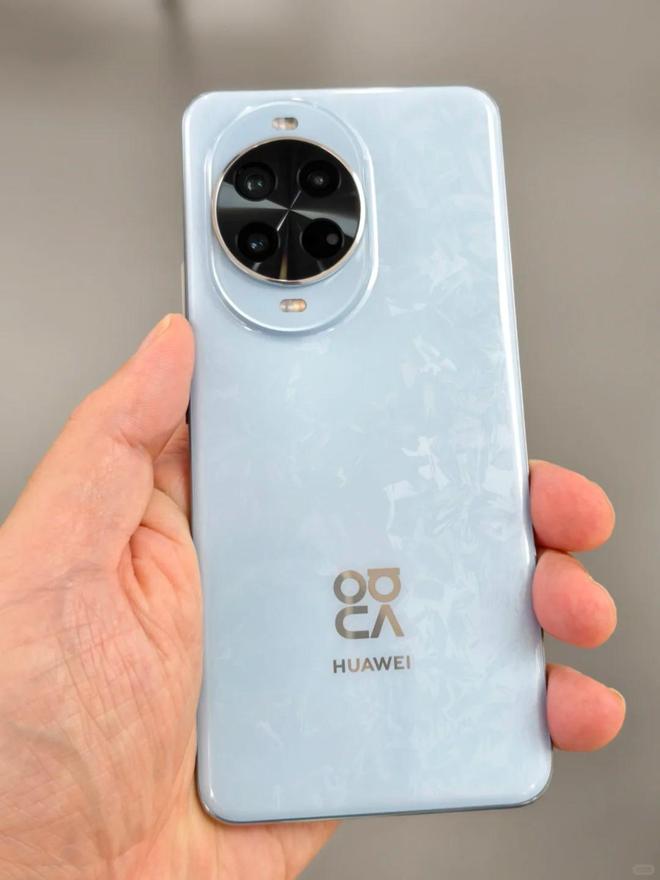 14系列价格相差100元谁更值得推荐pg电子荣耀400对比华为nova(图3)